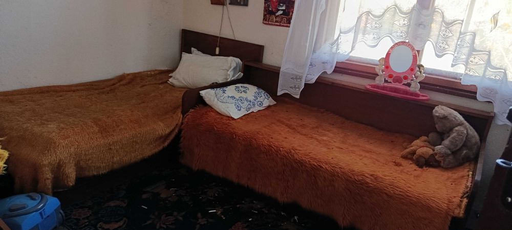 Монолитна къща 200м2  60км от НДК София от собственик