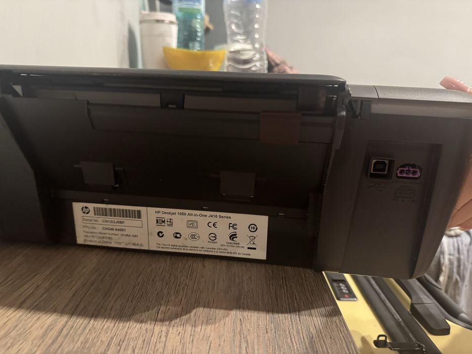 принтер HP Deskjet 1050