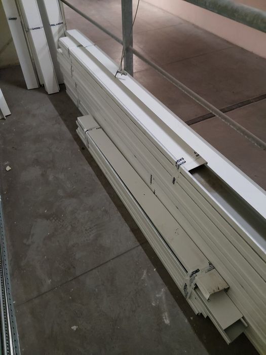 Железни растърни пана за окачени тавани