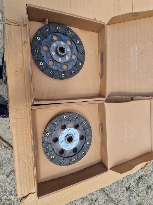 Disc ambreiaj tractor fiat 211. 215. Cu diametru de 185 mm preț 300 le