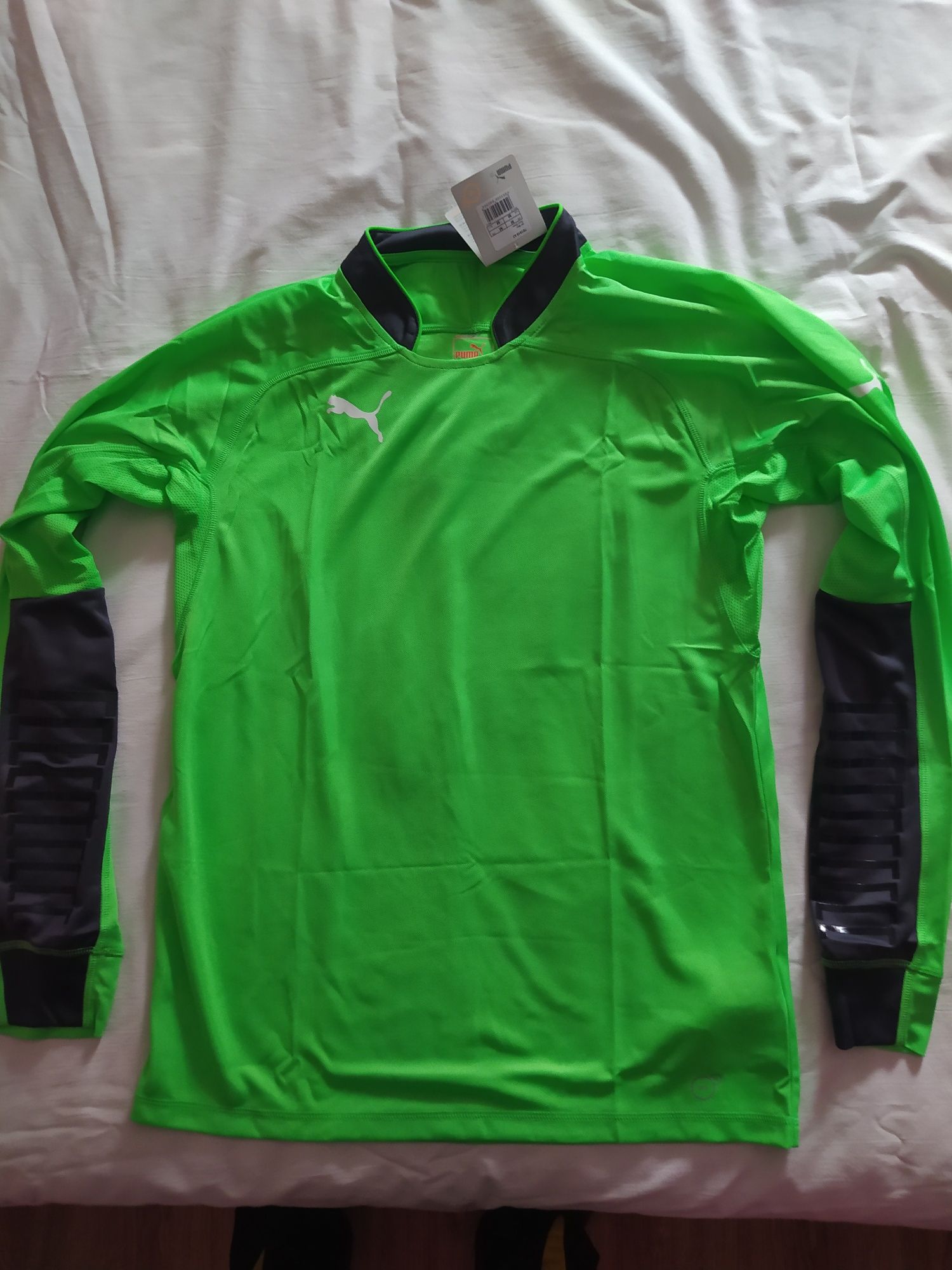 Нова вратарска фланелка Puma, разм.М