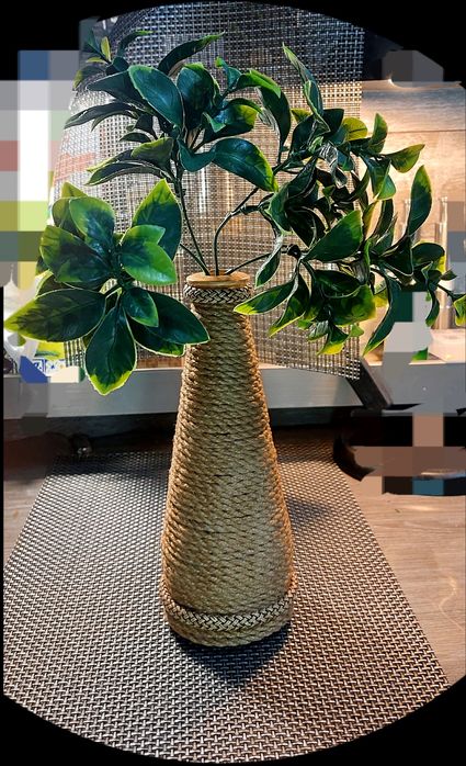 Ваза  из   джута