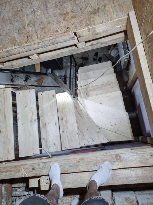 Scari de interior