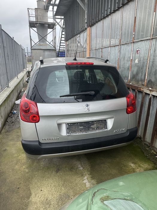 Peugeot 207 на части 1.6