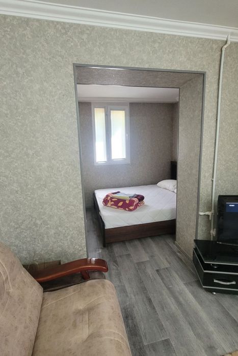 БАЛКОН 2×6, 42м², Чиланзар 24 квартал, Продаётся квартира!