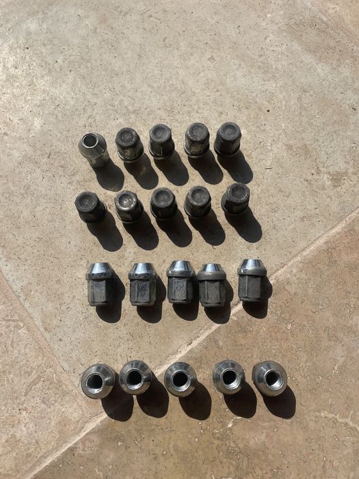 Set piulite prezoane Ford Hyundai Volvo Opel