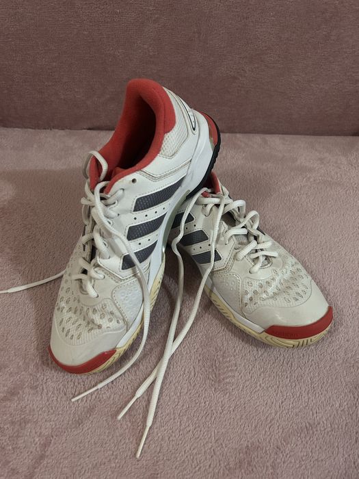 Adidași sport Adidas pentru tenis