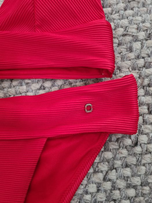 Costum baie Only rosu