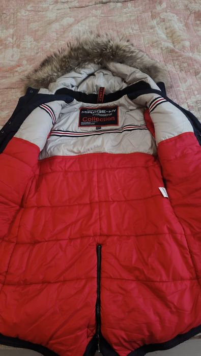 Продам тёплую женскую зимнюю куртку