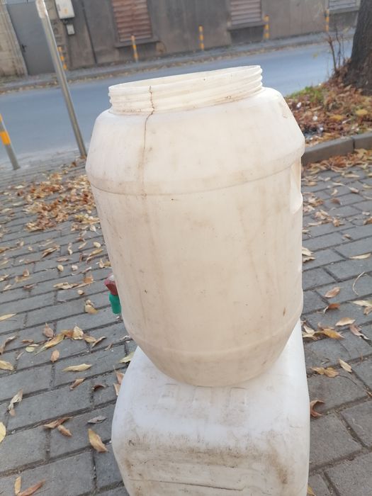 Бидони с канела и капак 25 литра