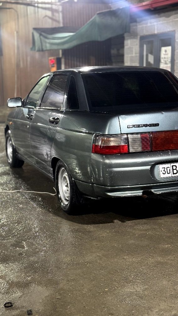 Лада2110 сотилади