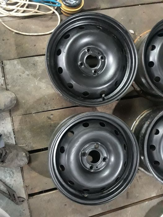 Jante tabla dacia logan  r 15