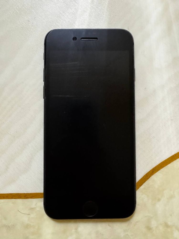 Iphone 8 64gb kar dak bor Srochni