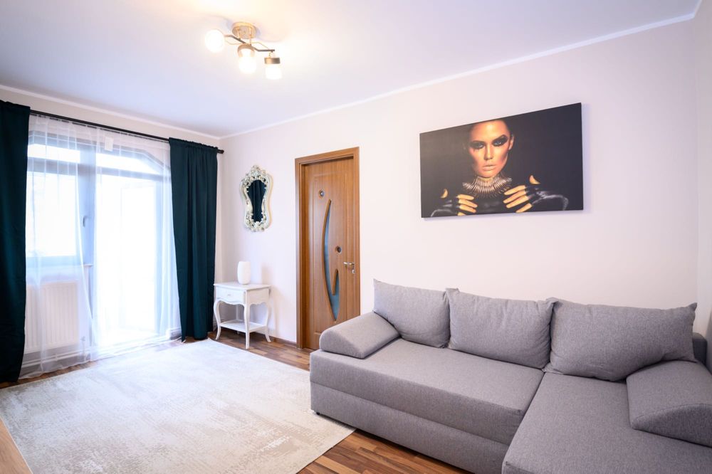 Apartament 2 camere, Casa de Cultură – 41 mp, etaj 3/4.