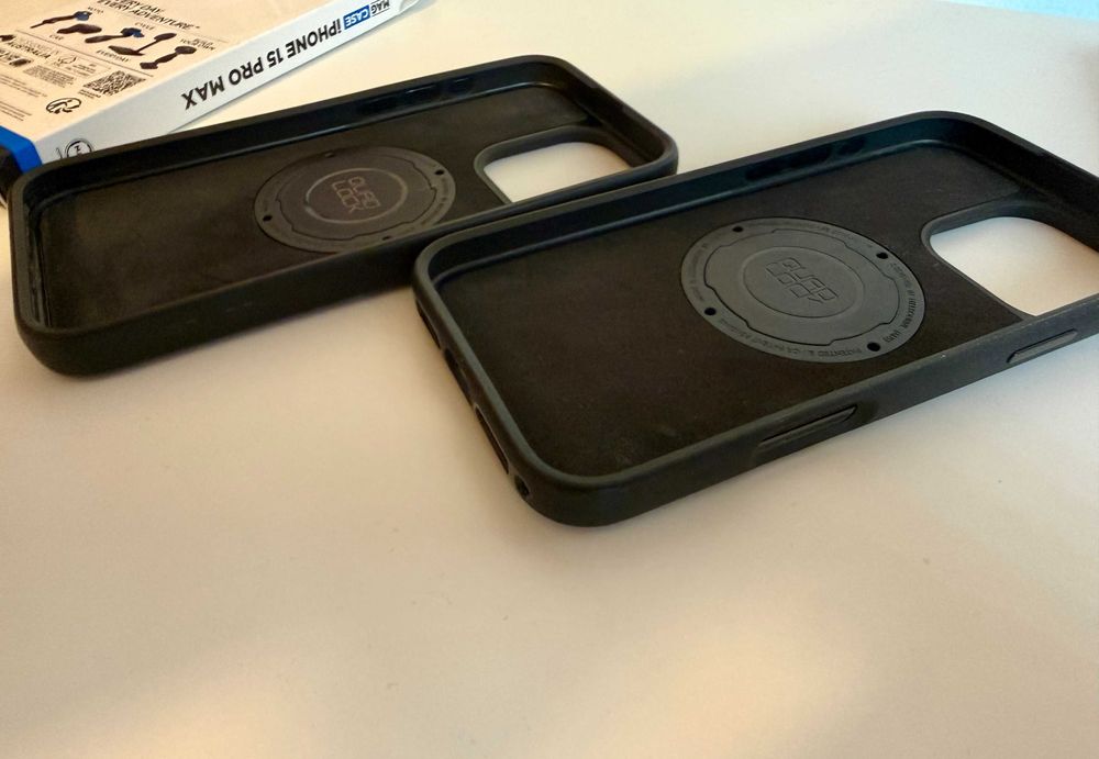 Carcasa/husa Quadlock MAG iPhone 15 Pro Max si 16 Pro Max