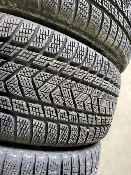 315/40/21//275/45/21 PIRELLI