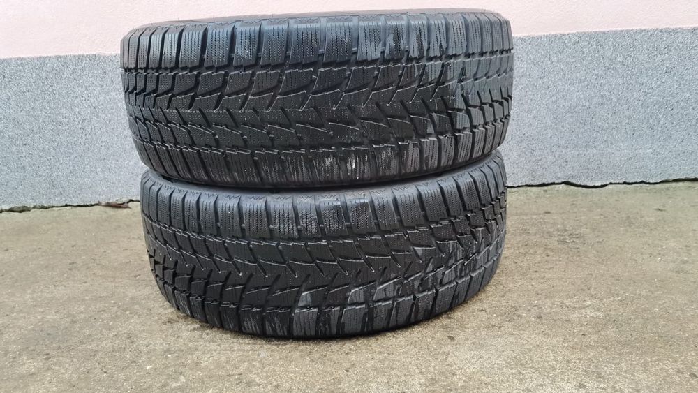 Anvelope de iarnă 215/55 R18