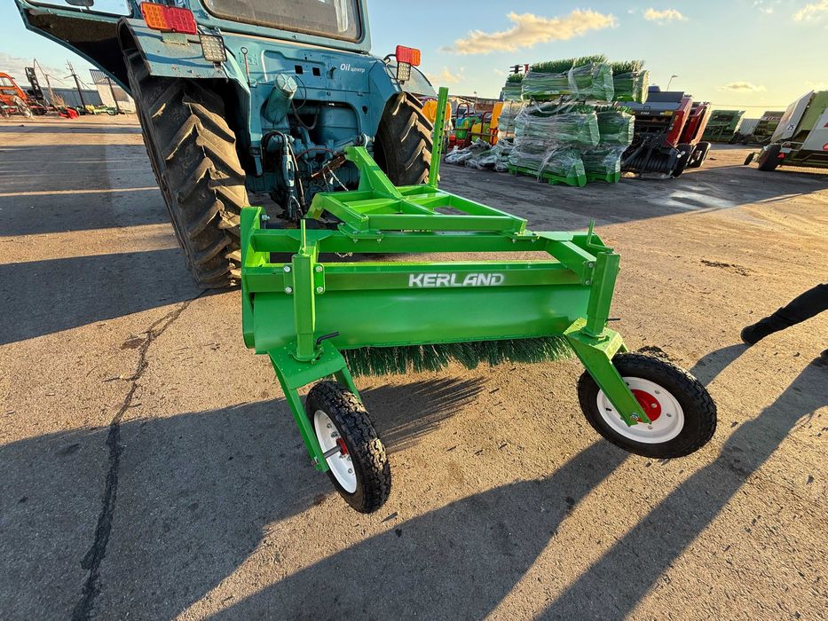 Выгодное предложение! Коммунальная щетка по акционной цене