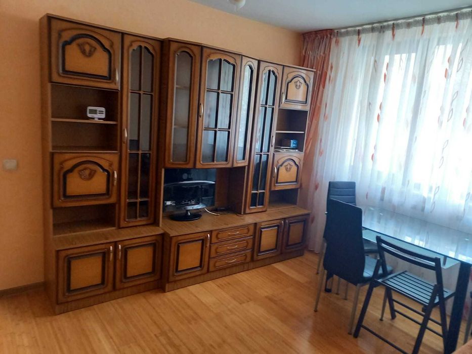 Apartament de închiriat
