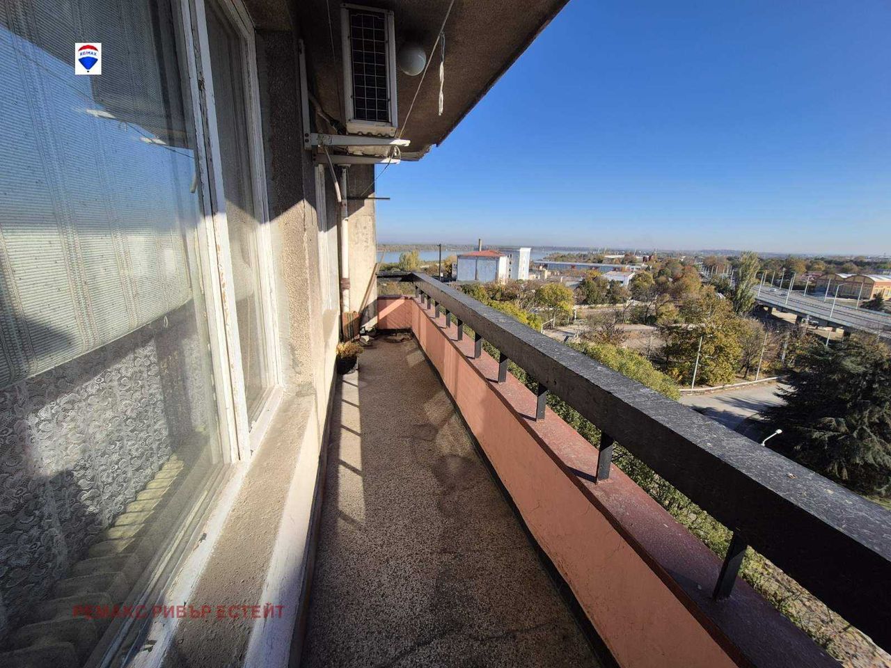 Продава се Двустаен апартамент в Русе, Възраждане - 62 кв.м за 1194 €/кв.м - Снимка #4