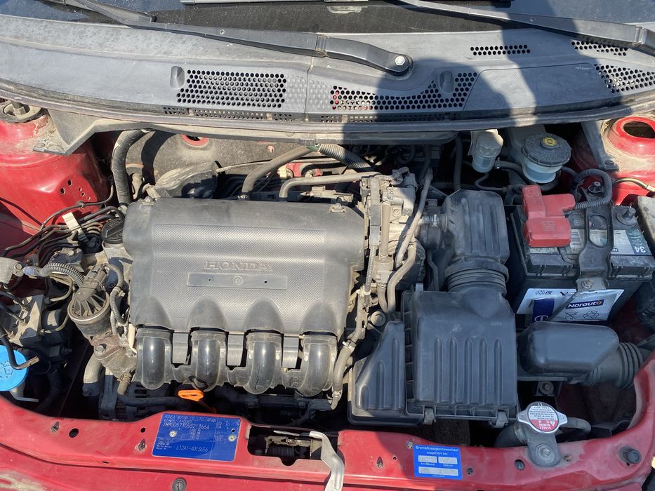 Хонда джаз 1.2 на части