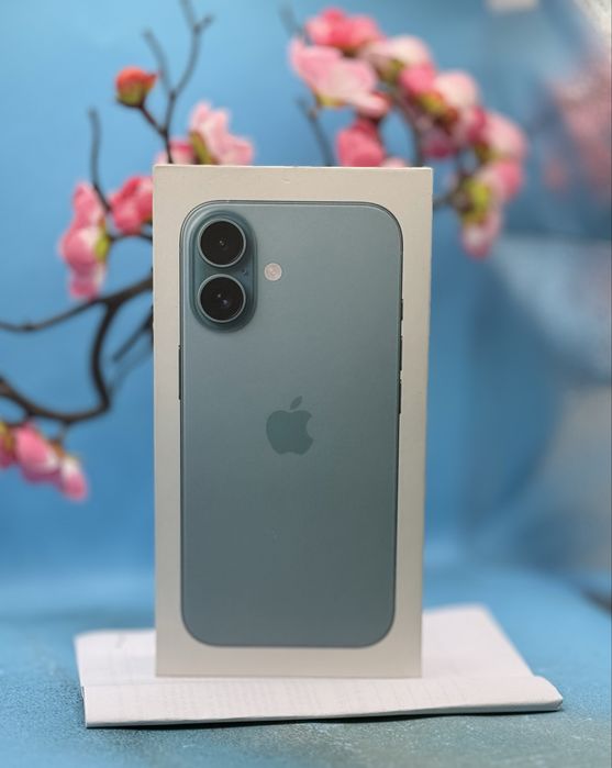 НОВ!!! Apple iPhone 16, 128GB, 5G, Teal + подарък адаптер Apple