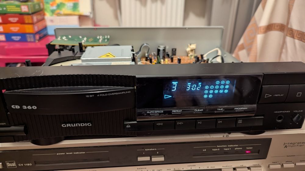 Grundig CD-360 muzica
