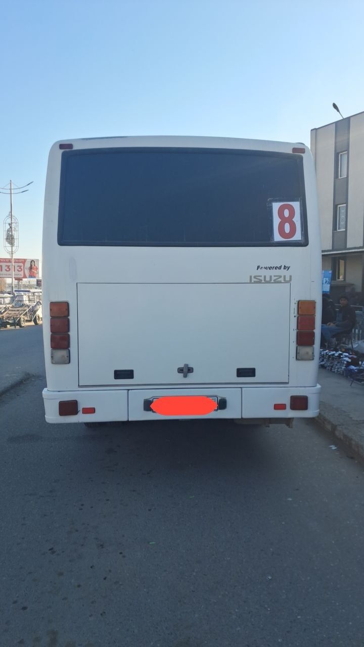 ISUZU SAZ HC40 Avtobuslari sotiladi