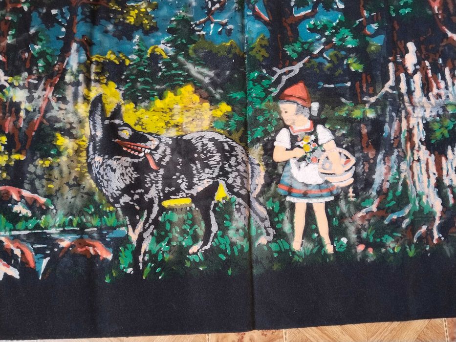 Ретроковрик советских времен " Красная шапочка и серый волк"