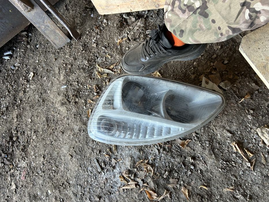 Продам фару на газель
