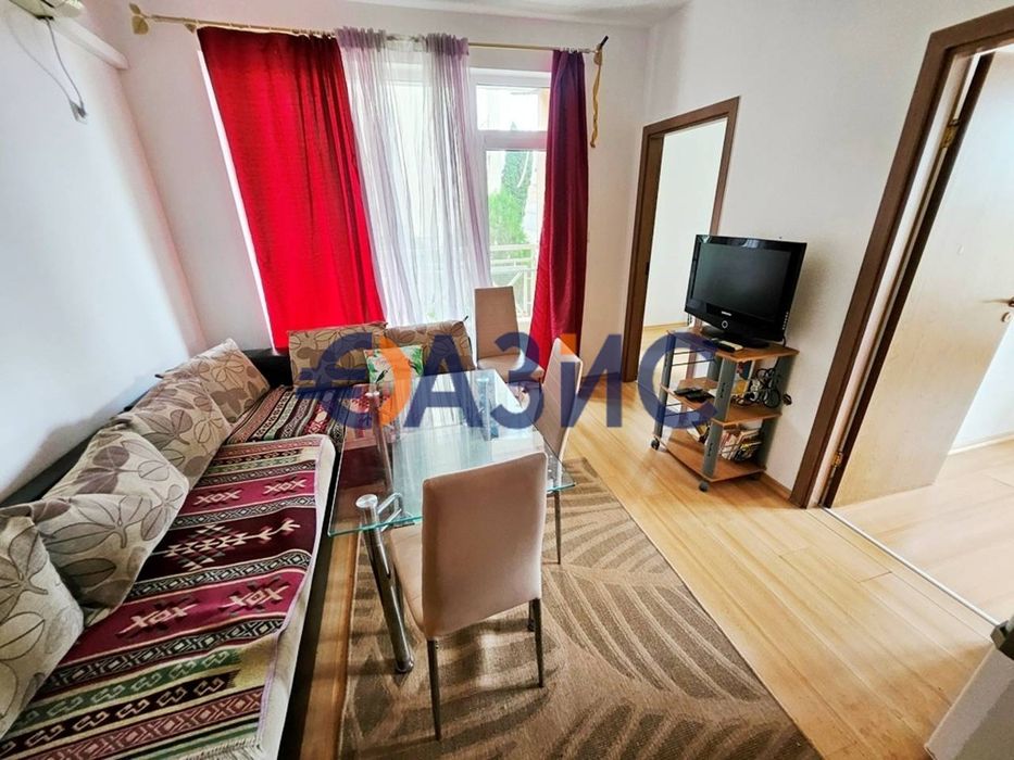 Продава се Тристаен апартамент в к.к. Слънчев бряг - 74 кв.м за 500 €/кв.м - Снимка #3