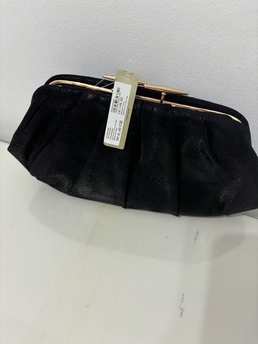 Poseta neagra pentru eveniment