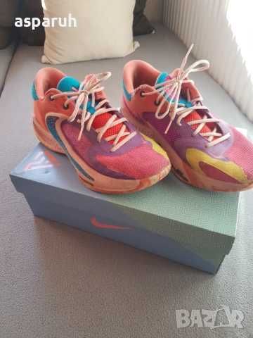Баскетболни маратонки Nike Zoom Freak 4 -N42,5