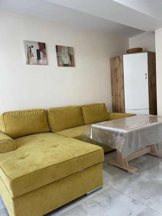 Ъглов диван горчица