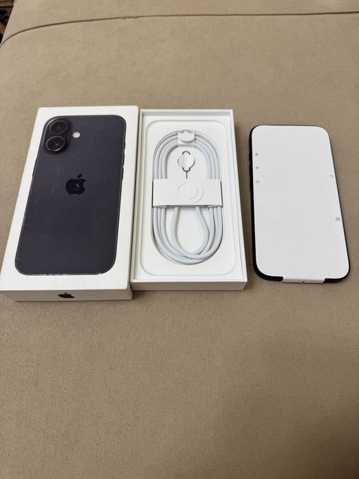 Смартфон Apple Iphone 16 128Gb Black