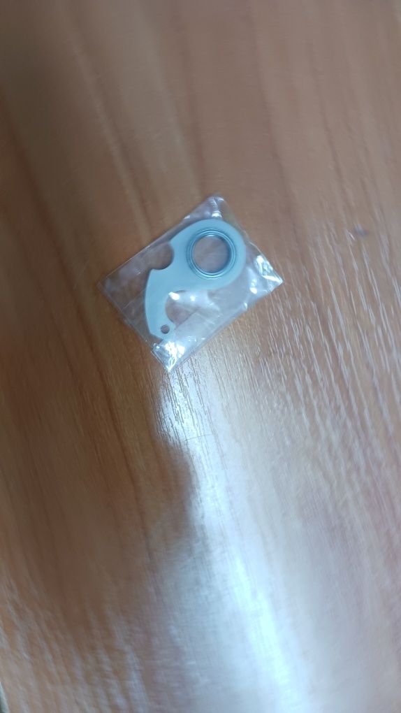 Ninja Spinner светещ в синьо.