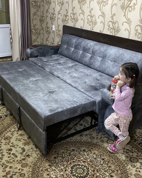 Продается диван 3/1