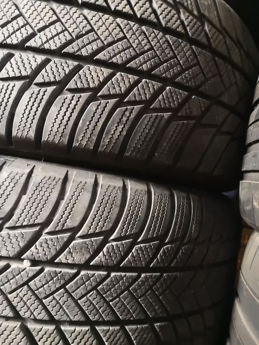 285 45 21 цола гуми Bridgestone RFT dot 18 23