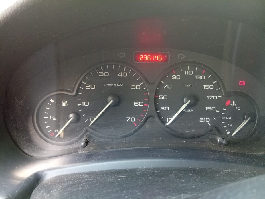 Peugeot partner 1 6hdi 2007