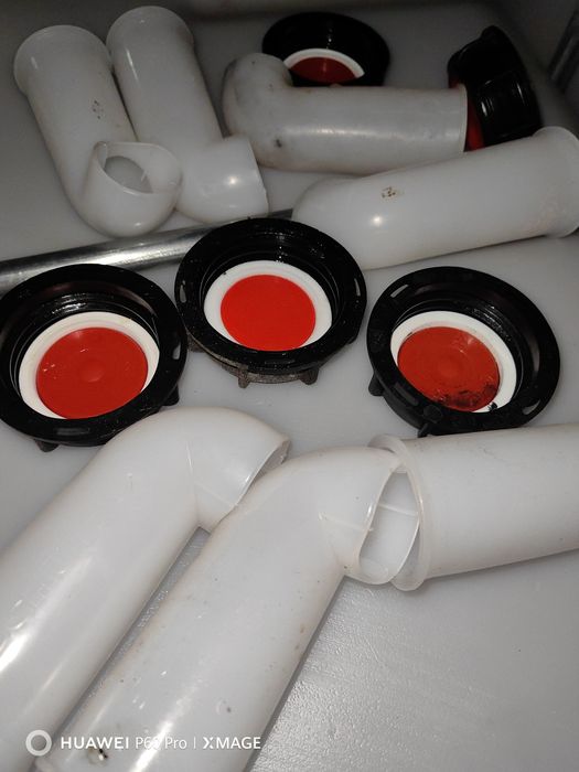 Капачки, преходници и всичко за бидон 1000 литра