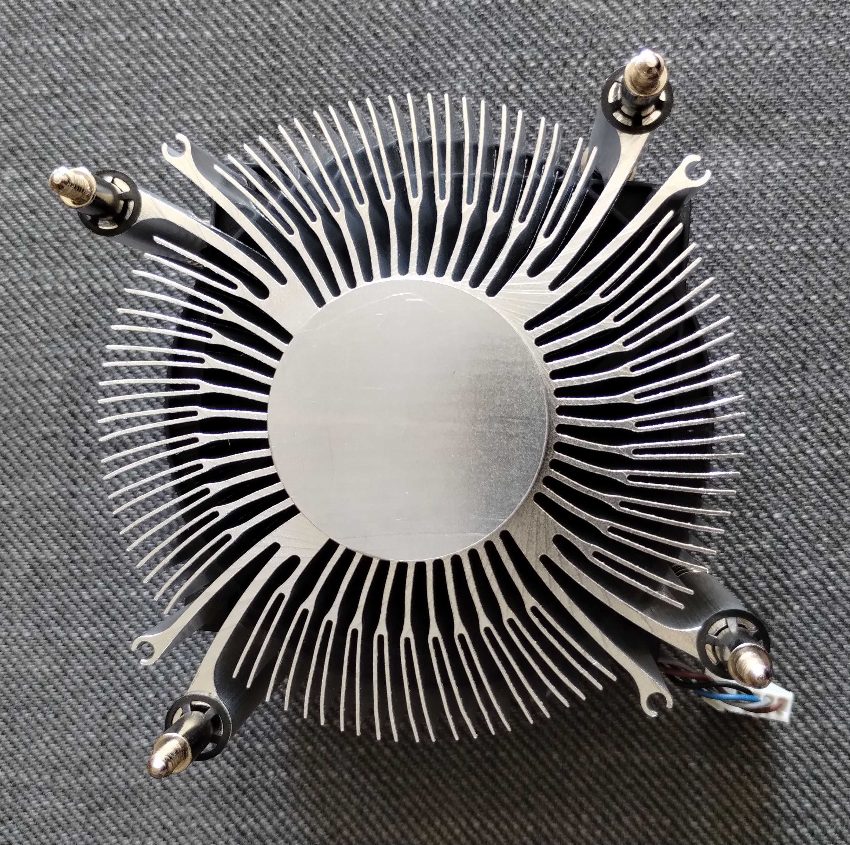 Охлаждане за процесор LGA 1151 CPU Heatsink with 4 Pin PWM Cooling Fan