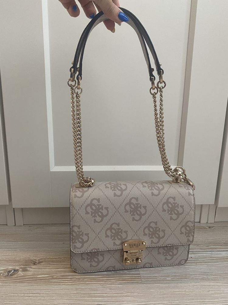 Чанта Guess Elite
