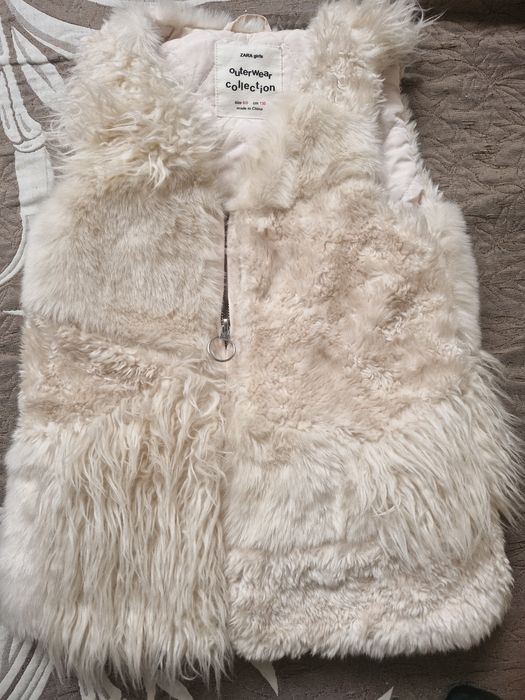 Безрукавка для девочек