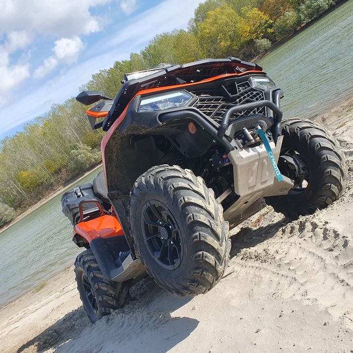 Vând atv cf-moto 520L euro5 cu scut de aluminiu, distanțiere, lada led