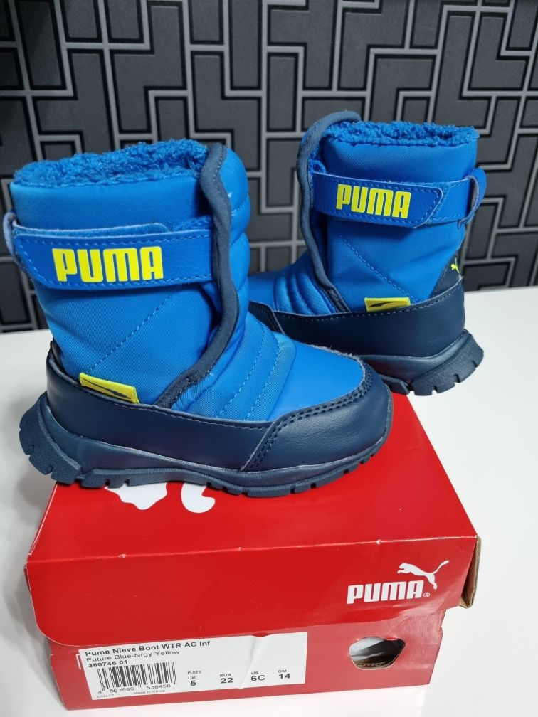 Ghete copii Puma Nieve 14cm marimea 22 (impermeabile si imblanite )