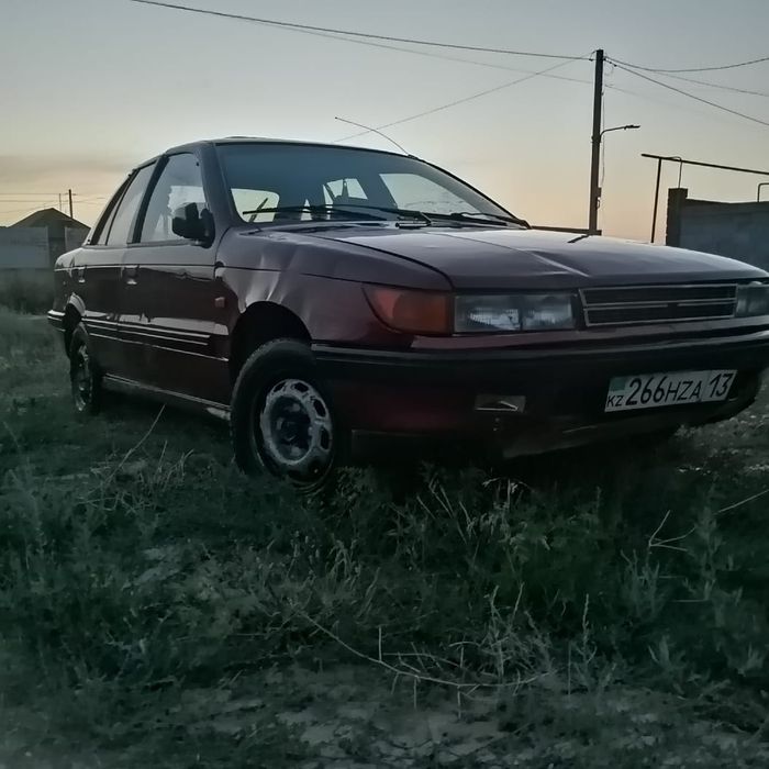 Митсубиси лансер