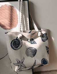 дамска чанта за плаж
