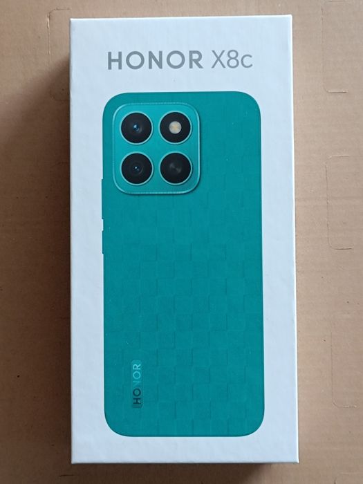 HONOR X8c  8/256  черен нов 3г гаранция