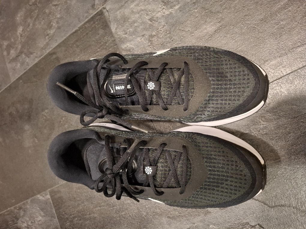 Nike journey Run