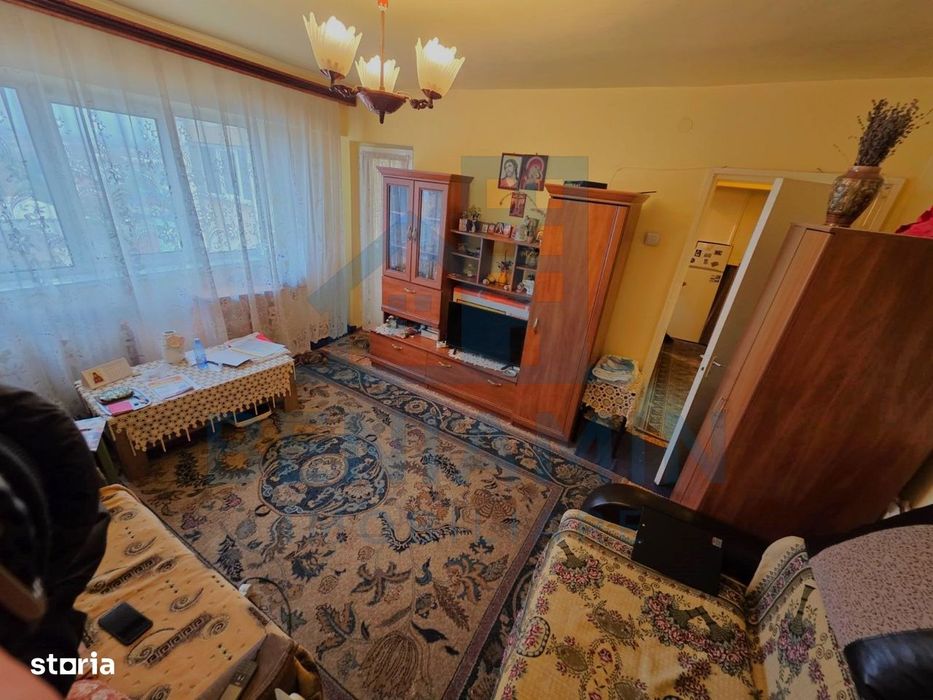 Garsoniera rovine 32mp etaj intermediar, teava de gaze.